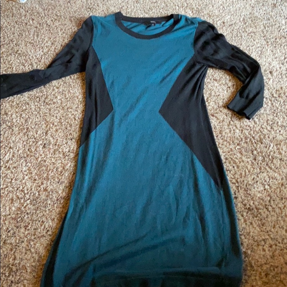 Ladies Knit/sweater like dress green&black size M